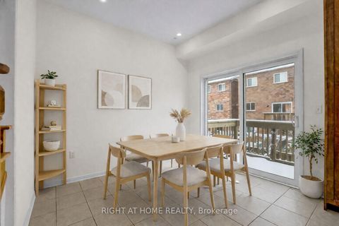 Photo 11 at 48 Thistlewaite Crescent, Malvern West, Toronto