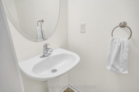 Photo 23 at 48 Thistlewaite Crescent, Malvern West, Toronto