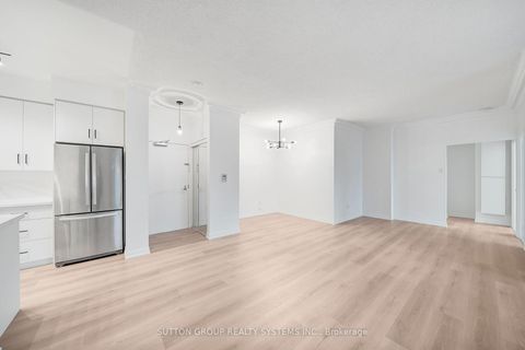 Photo 5 at LPH 5 - 7 Lorraine Drive, Willowdale West, Toronto