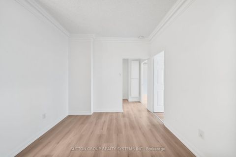 Photo 14 at LPH 5 - 7 Lorraine Drive, Willowdale West, Toronto