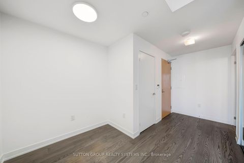 Photo 10 at 4707 - 11 Wellesley Street W, Bay Street Corridor, Toronto