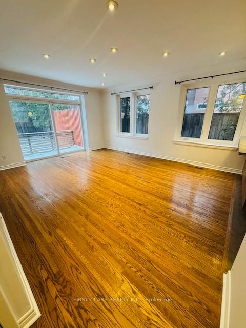 Photo 14 at 48 Overton Crescent, Don Mills, Toronto