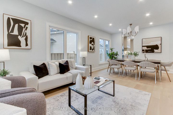 Photo 9 at 432 Smith Avenue, Brant, Burlington