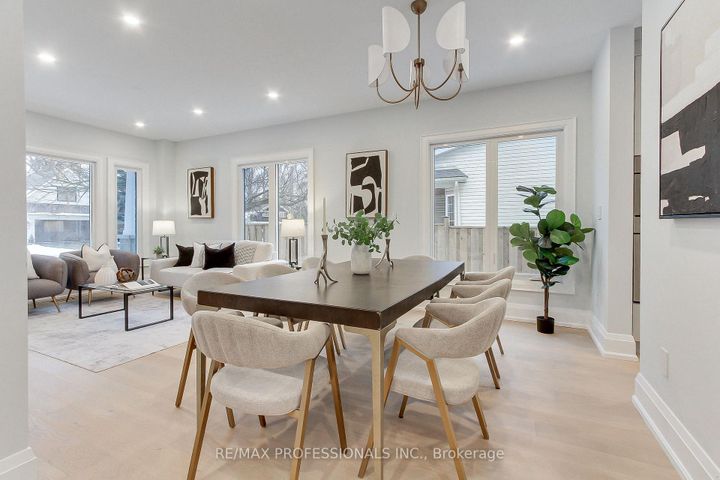 Photo 11 at 432 Smith Avenue, Brant, Burlington