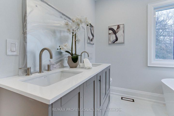 Photo 25 at 432 Smith Avenue, Brant, Burlington