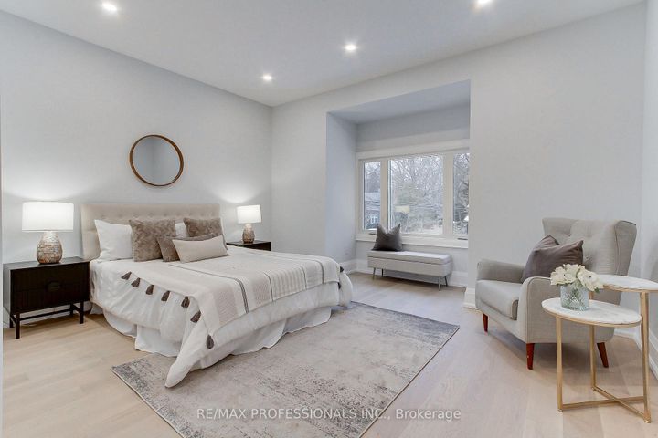 Photo 28 at 432 Smith Avenue, Brant, Burlington