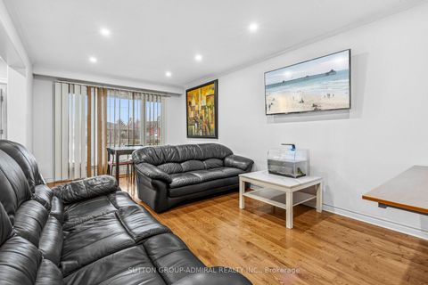 Photo 11 at 68 Wheatsheaf Crescent, Black Creek, Toronto