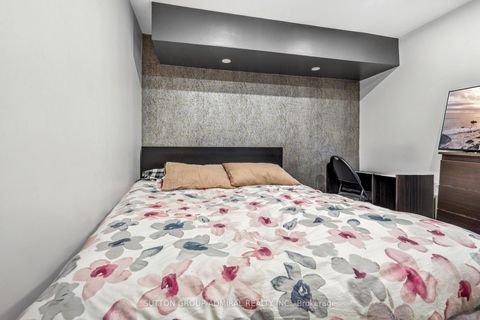 Photo 24 at 68 Wheatsheaf Crescent, Black Creek, Toronto