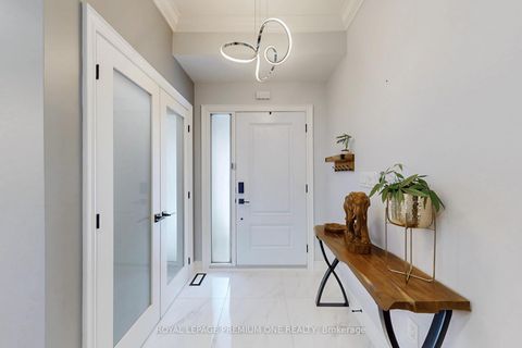 Photo 4 at 76 Alhart Drive, Beaumonde Heights, Toronto