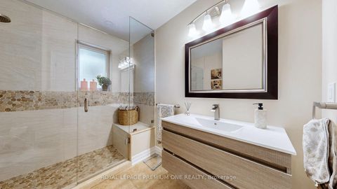 Photo 11 at 76 Alhart Drive, Beaumonde Heights, Toronto