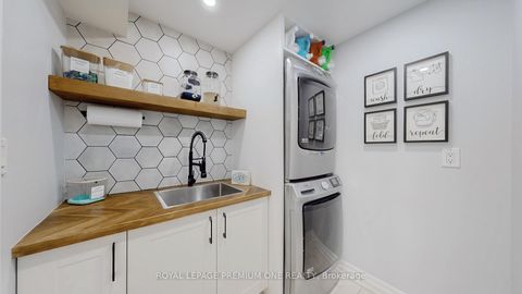 Photo 20 at 76 Alhart Drive, Beaumonde Heights, Toronto