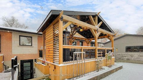 Photo 23 at 76 Alhart Drive, Beaumonde Heights, Toronto