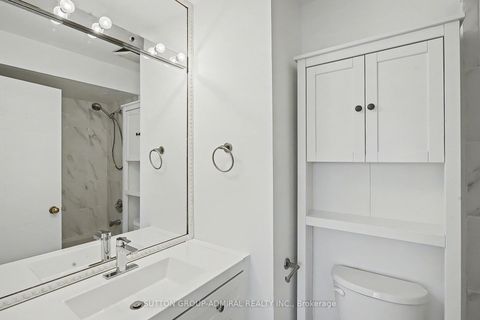 Photo 16 at 76 Beaumont Place, Uplands, Vaughan