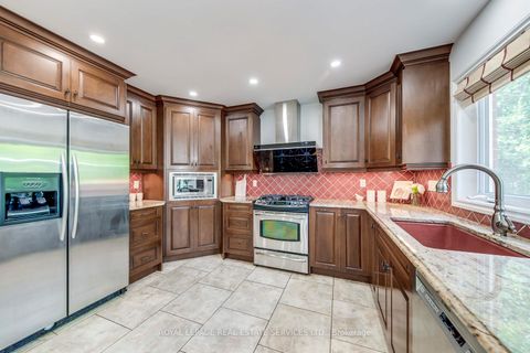 Photo 18 at 1387 Bayshire Drive, JC Joshua Creek, Oakville