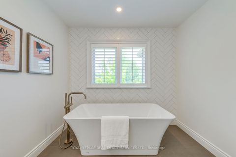 Photo 33 at 1387 Bayshire Drive, JC Joshua Creek, Oakville