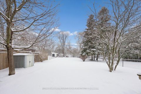 Photo 39 at 553 Harmony Road S, Donevan, Oshawa