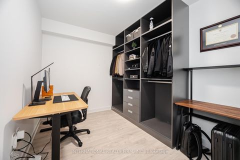 Photo 20 at 1012 - 27 Bathurst Street, Waterfront Communities C1, Toronto