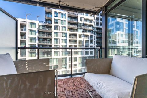 Photo 24 at 1012 - 27 Bathurst Street, Waterfront Communities C1, Toronto