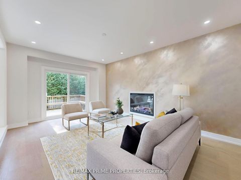 Photo 15 at 137 Old Surrey Lane, South Richvale, Richmond Hill