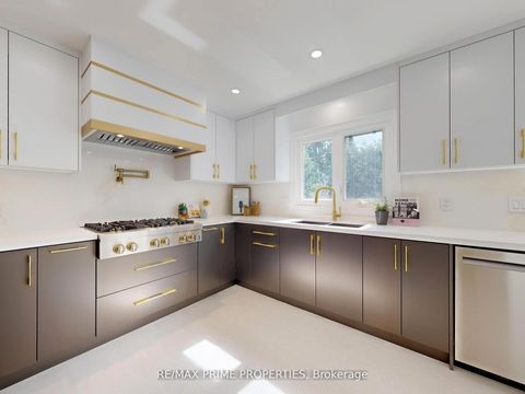 Photo 38 at 137 Old Surrey Lane, South Richvale, Richmond Hill