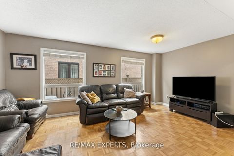 Photo 1 at 19 Maximillian Street, Vellore Village, Vaughan