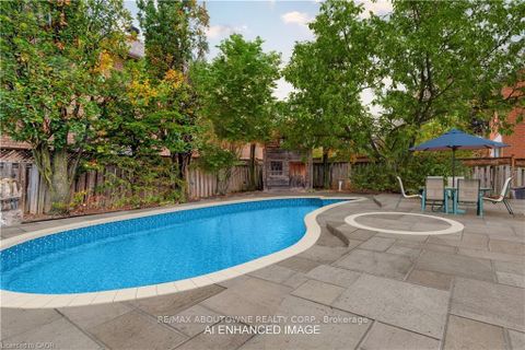 Photo 43 at 1586 Heritage Way, GA Glen Abbey, Oakville