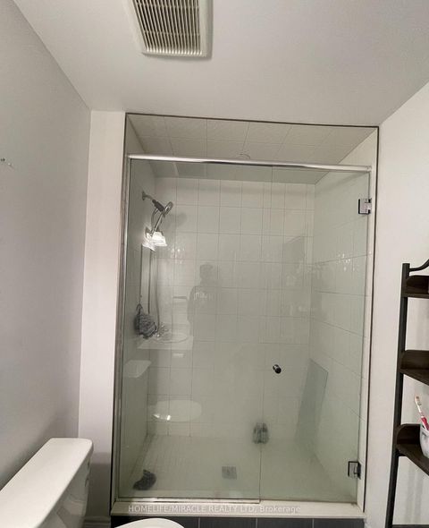 Photo 22 at 27 - 1 Leggott Avenue, Painswick North, Barrie