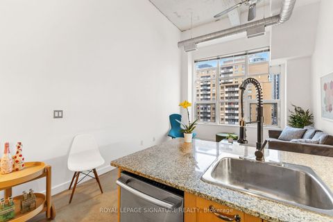 Photo 7 at 404 - 135 Dalhousie Street, Yonge Corridor, Toronto