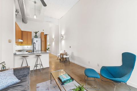 Photo 11 at 404 - 135 Dalhousie Street, Yonge Corridor, Toronto