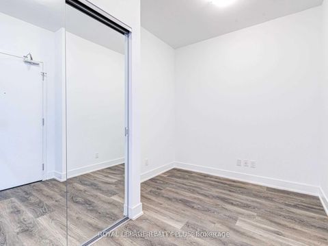 Photo 3 at 2107 - 297 Oak Walk Drive, RO River Oaks, Oakville