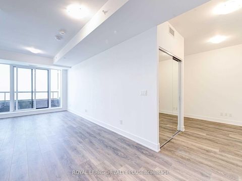 Photo 14 at 2107 - 297 Oak Walk Drive, RO River Oaks, Oakville