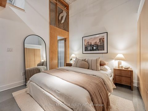 Photo 17 at 208 - 637 Lake Shore Boulevard, Niagara, Toronto