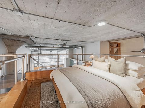 Photo 26 at 208 - 637 Lake Shore Boulevard, Niagara, Toronto