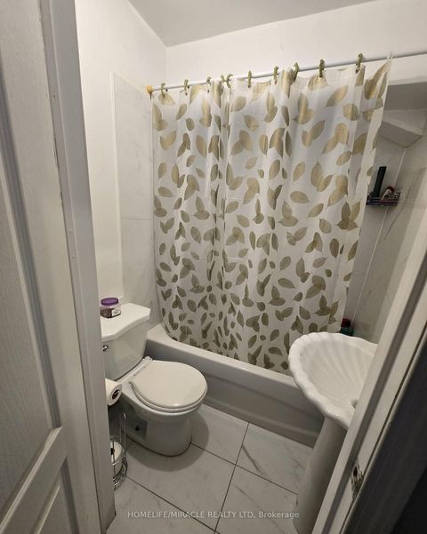 Photo 30 at 10 Gina Drive, Vellore Village, Vaughan