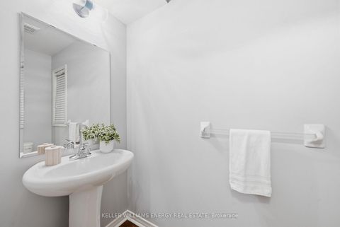 Photo 16 at 1 - 1280 Harmony Road N, Pinecrest, Oshawa