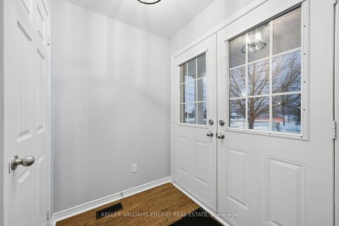 Photo 17 at 1 - 1280 Harmony Road N, Pinecrest, Oshawa