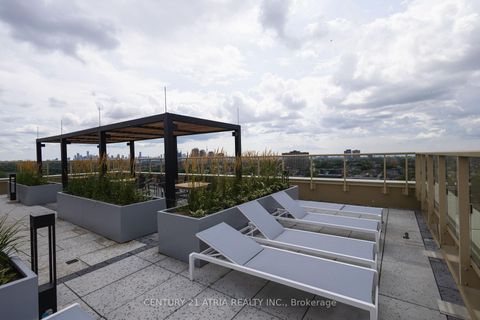 Photo 4 at 224 - 1787 St Clair Avenue W, Pellam Park, Toronto