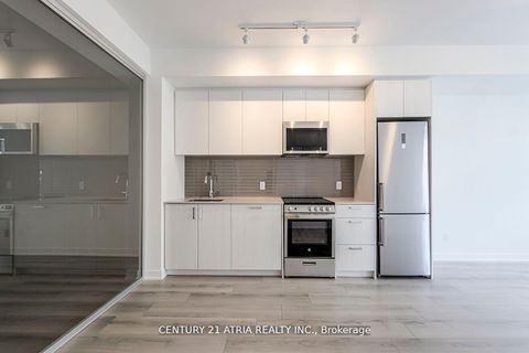 Photo 17 at 224 - 1787 St Clair Avenue W, Pellam Park, Toronto
