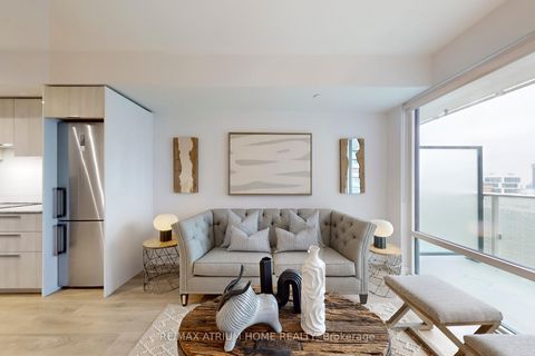 Photo 14 at 2611 - 501 Yonge Street, Yonge Corridor, Toronto