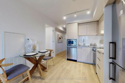 Photo 18 at 2611 - 501 Yonge Street, Yonge Corridor, Toronto