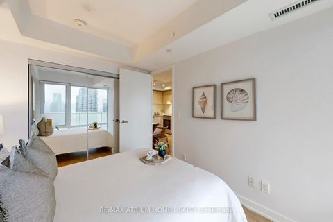 Photo 32 at 2611 - 501 Yonge Street, Yonge Corridor, Toronto