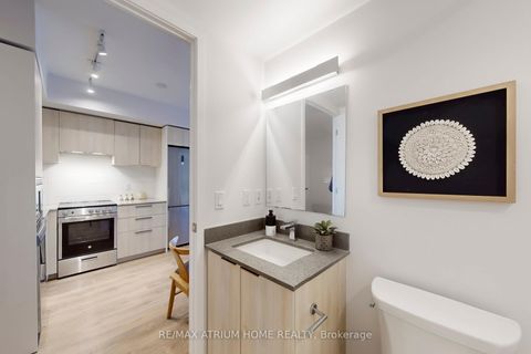 Photo 42 at 2611 - 501 Yonge Street, Yonge Corridor, Toronto