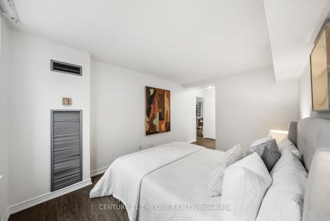 Photo 28 at 216 - 7 Bishop Avenue, Newtonbrook East, Toronto