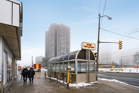 Photo 39 at 216 - 7 Bishop Avenue, Newtonbrook East, Toronto