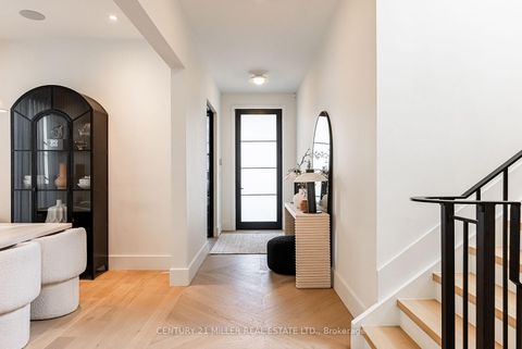 Photo 2 at 331 Macdonald Road, OO Old Oakville, Oakville