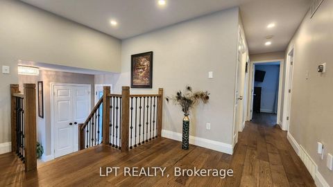 Photo 11 at 48 Maplehurst Crescent, Cundles East, Barrie