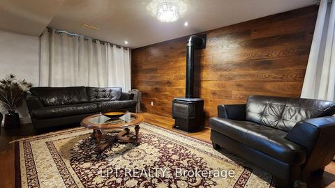 Photo 22 at 48 Maplehurst Crescent, Cundles East, Barrie