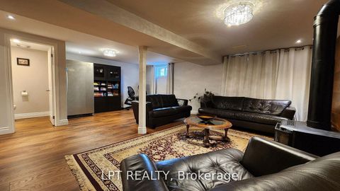 Photo 23 at 48 Maplehurst Crescent, Cundles East, Barrie