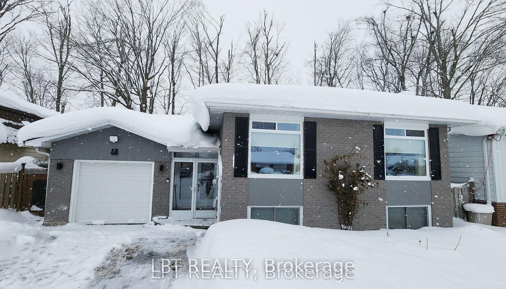48 Maplehurst Crescent, Cundles East, Barrie photo 3