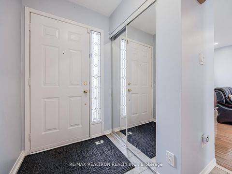 Photo 2 at 15D Overlea Boulevard, Thorncliffe Park, Toronto